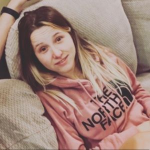 Meet your Posher, Nicole